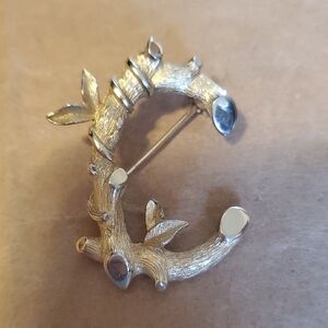 Sarah Coventry Gold Leaf "C" Brooch